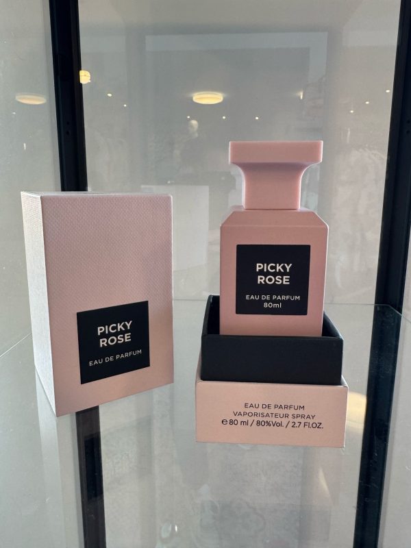 PICKY ROSE (Chica)