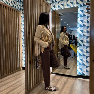 Chaqueta flecos de antelina EIRE